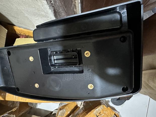 Hyundai Monitor · Photo 2