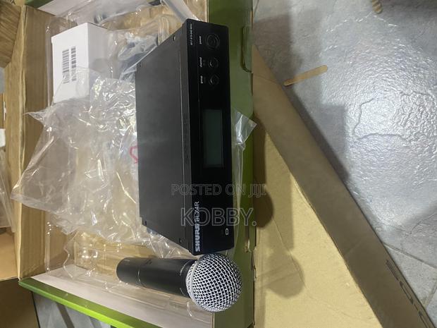 Shure Blx4r · Photo 1