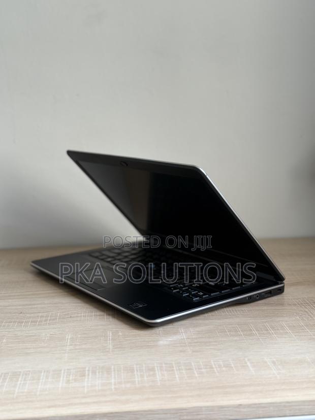 Laptop Dell Latitude E7450 8GB Intel Core I5 HDD 500GB · Photo 2