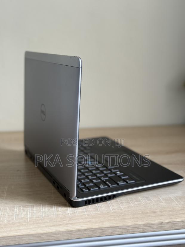 Laptop Dell Latitude E7450 8GB Intel Core I5 HDD 500GB · Photo 4