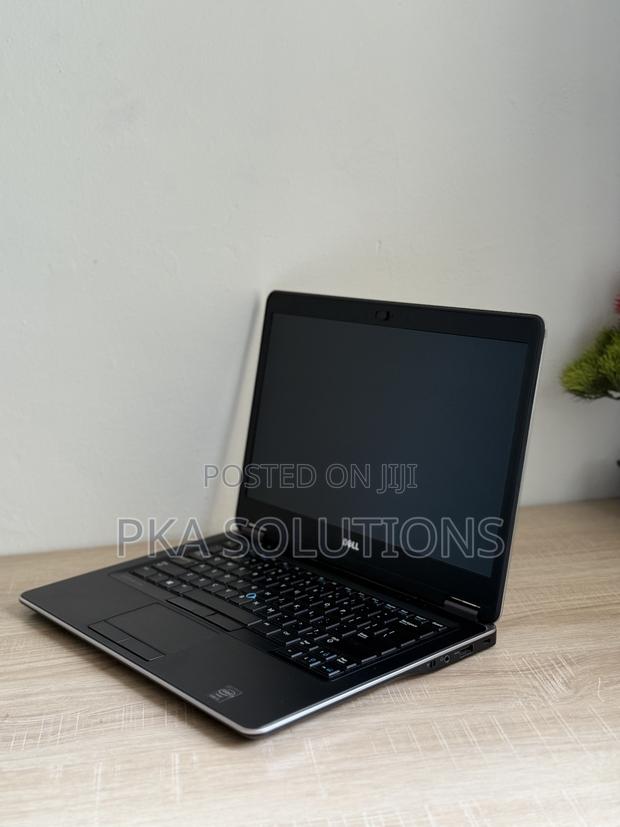 Laptop Dell Latitude E7450 8GB Intel Core I5 HDD 500GB · Photo 6