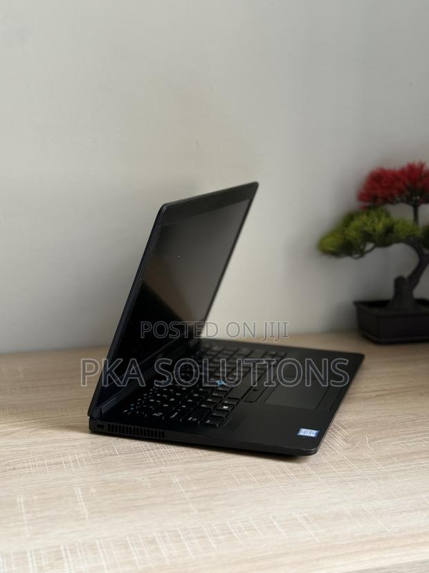 Laptop Dell Latitude E7470 8GB Intel Core I5 SSD 256GB · Photo 5