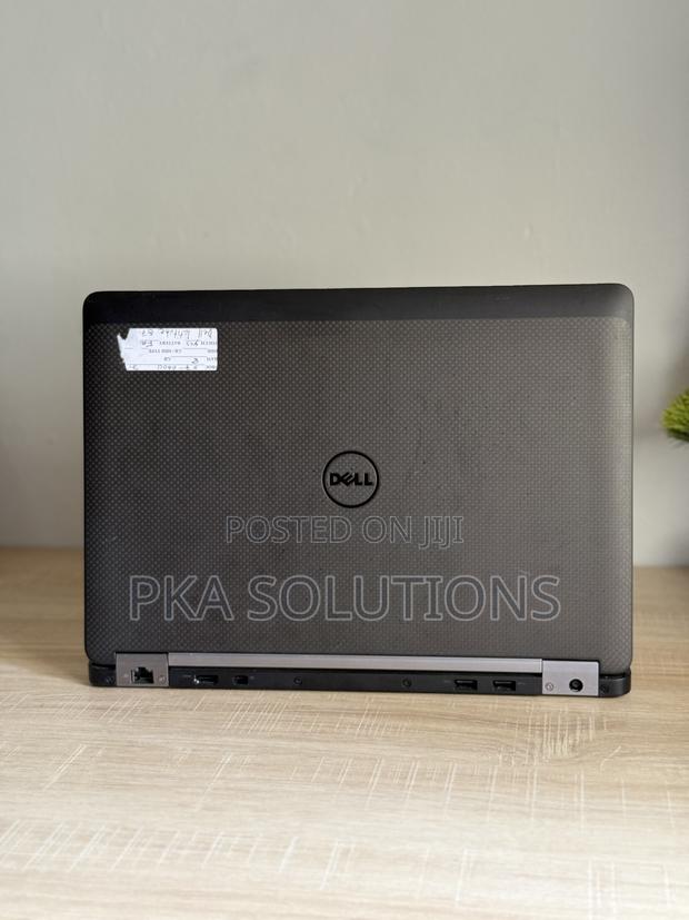 Laptop Dell Latitude E7470 16GB Intel Core I7 SSD 256GB · Photo 5