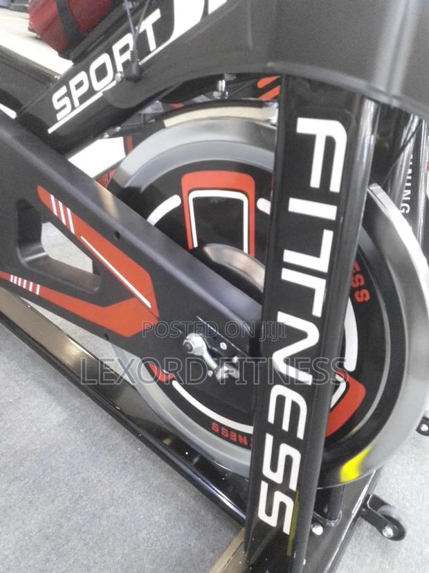 Spinning Bike (Usa) · Photo 3