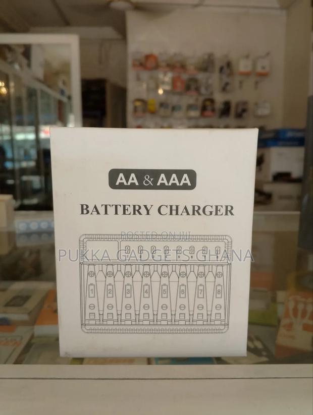Aa Charger Only for Speedlight · Photo 2