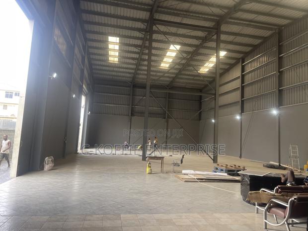 3000 SQM Warehouse at Haatso for Rent · Photo 6