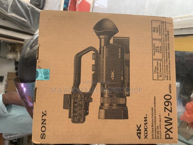 Direct Live Streaming of Programs With This Sony Z90 · Photo 2