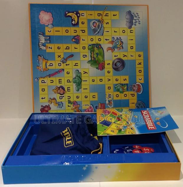 Junior Scrabble Board Game · Photo 4