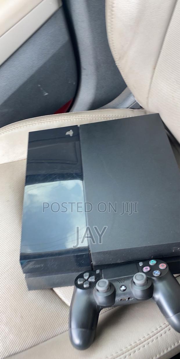 Ps4 Jailbroken With Latest Games · Photo 1
