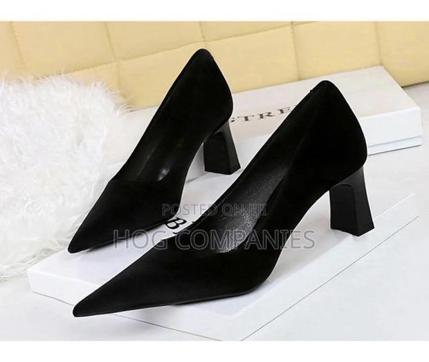 Ladies Sexy Pumps Elegant Heels · Photo 1