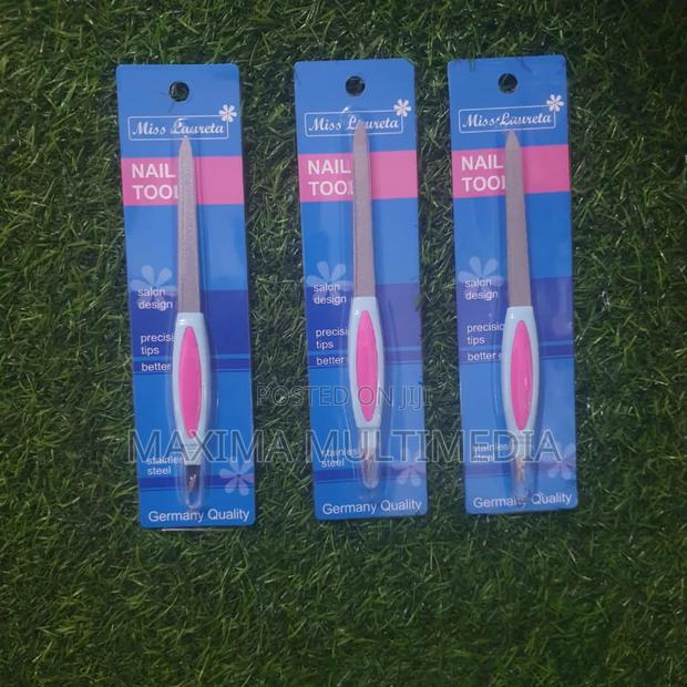 Nail File and Trimmer · Photo 1