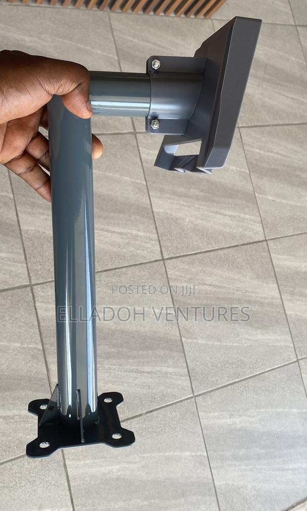 Generation 3 Starlink Mount With Pole ( Short) · Photo 1