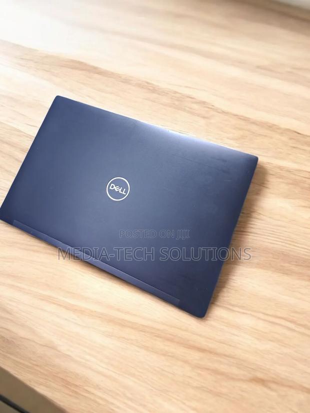 Laptop Dell Latitude 7490 16GB Intel Core i7 SSD 256GB · Photo 1