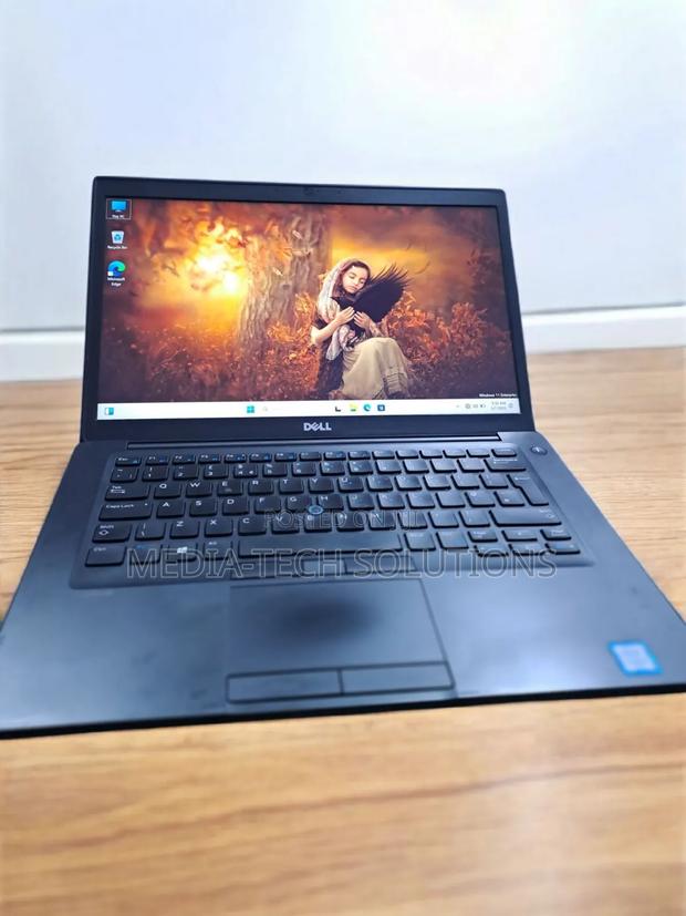 Laptop Dell Latitude 7490 16GB Intel Core i7 SSD 256GB · Photo 2