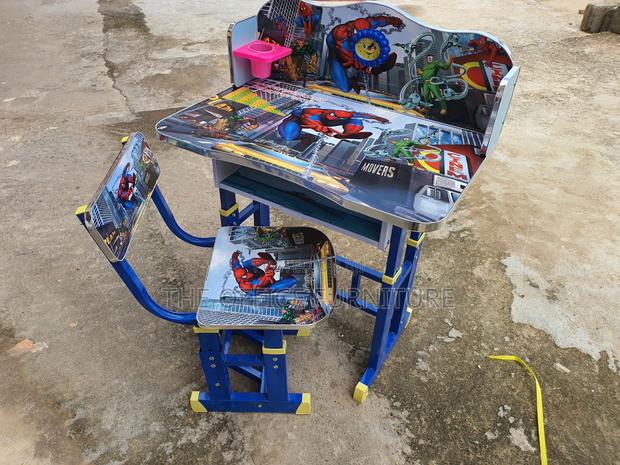 Kids Learning Desk · Photo 1