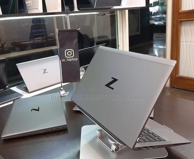 Laptop HP ZBook Firefly 14 G7 16GB Intel Core I5 SSD 256GB · Photo 1