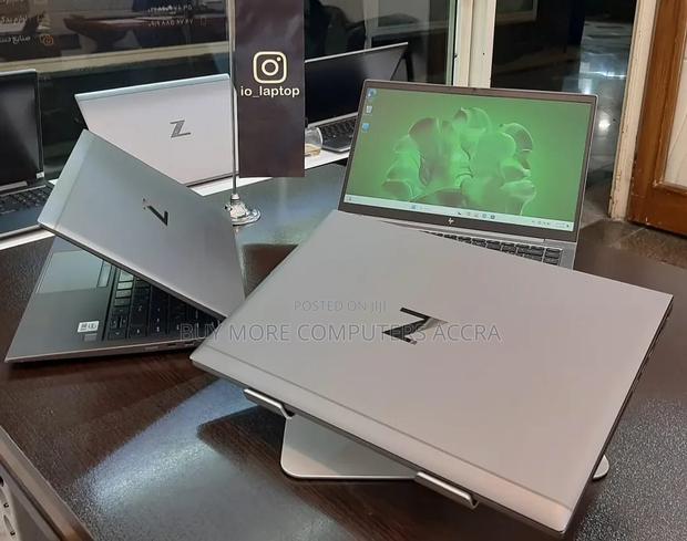 Laptop HP ZBook Firefly 14 G7 16GB Intel Core I5 SSD 256GB · Photo 3