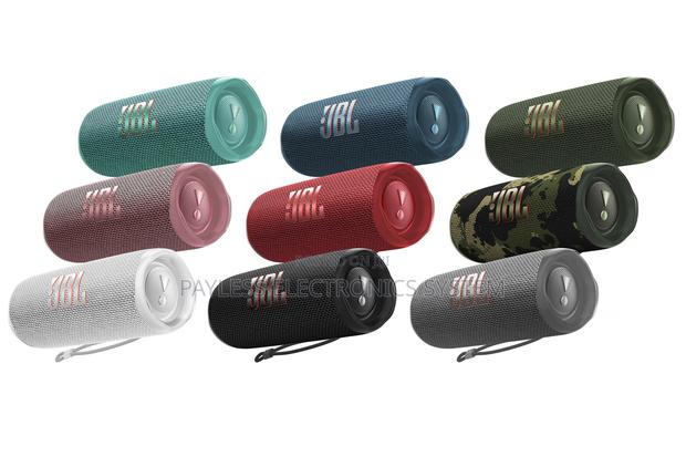 JBL Flip 6 Bluetooth Speakers · Photo 1