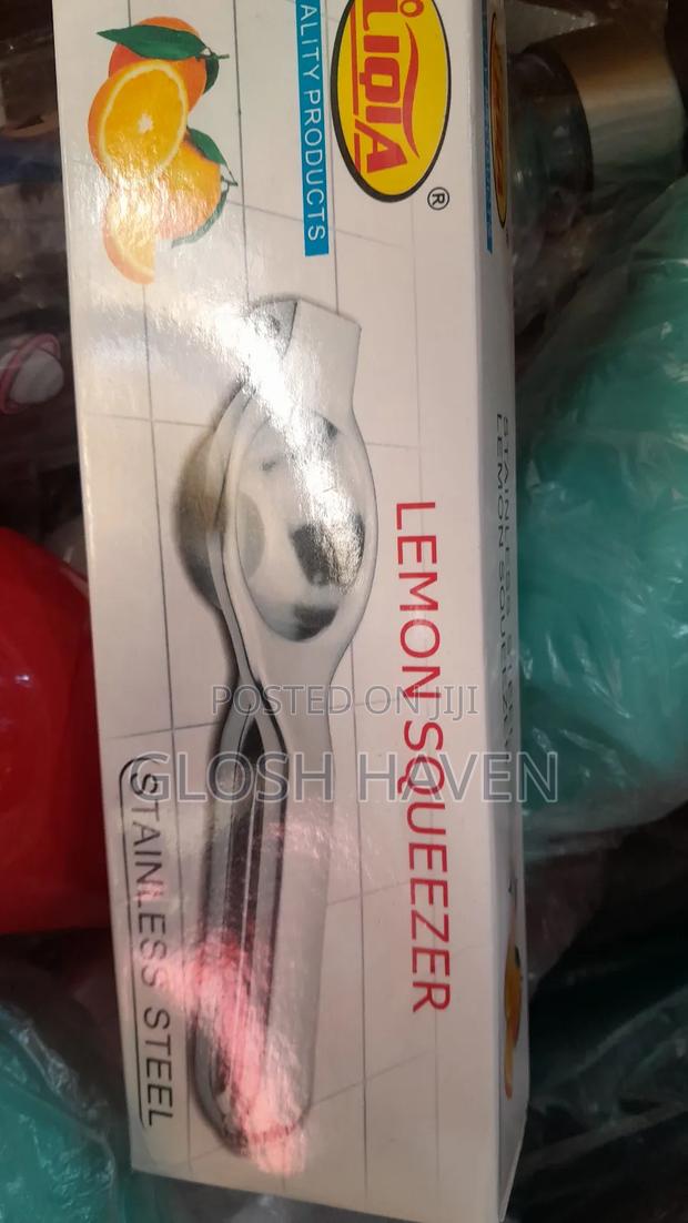 Lemon Squeezer · Photo 2