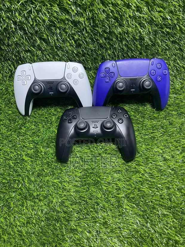 Sony Playstation 5 Original Controller · Photo 1