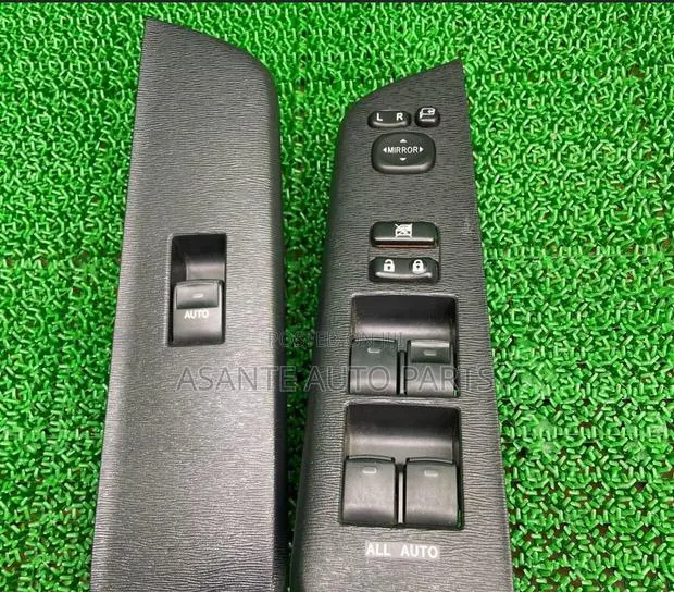 Toyota Voxy Power Window Switch · Photo 1