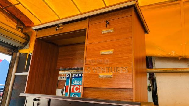 Beautiful Office Desk · Photo 1