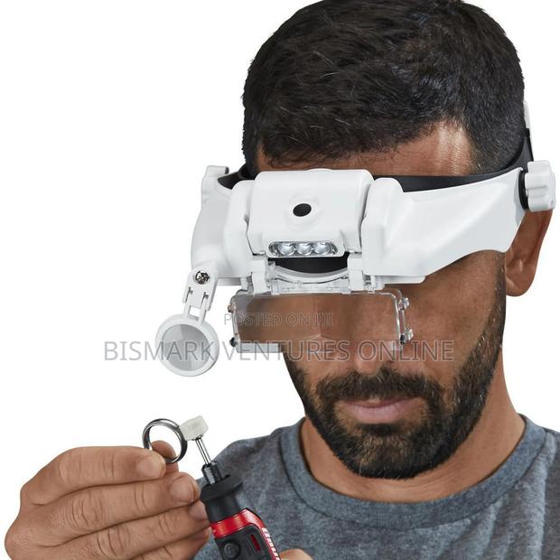 Lighted Magnifying Glasses · Photo 1