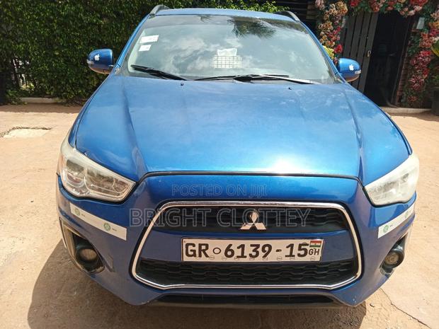 Mitsubishi Outlander 2.0 PHEV AWD 2014 Blue · Photo 6