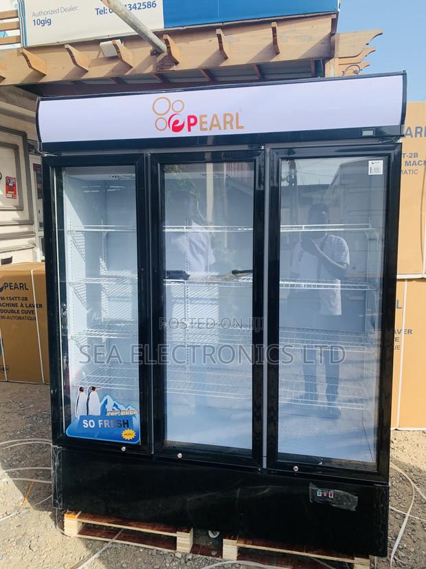Pearl 3doors Showcase Fridge · Photo 1