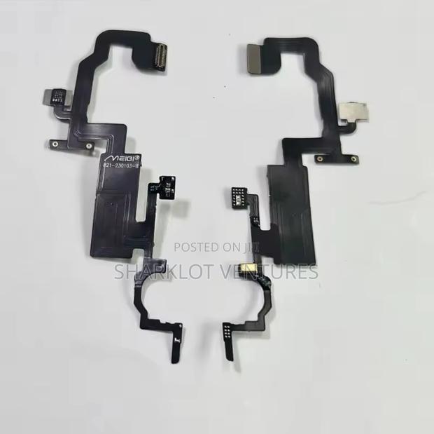 Earpiece With Flex Cable For iPhone 11 Pro Max · Photo 3