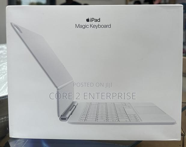 iPad Magic Keyboard · Photo 1