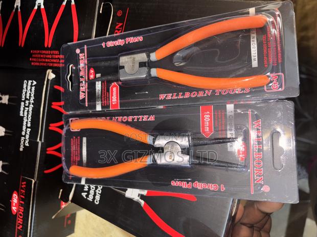 Circlip Locker Pliers. · Photo 1