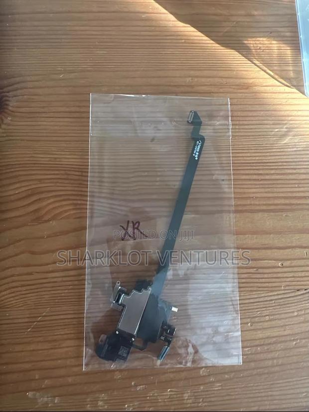 Earpiece Speaker for iPhone Xr · Photo 1