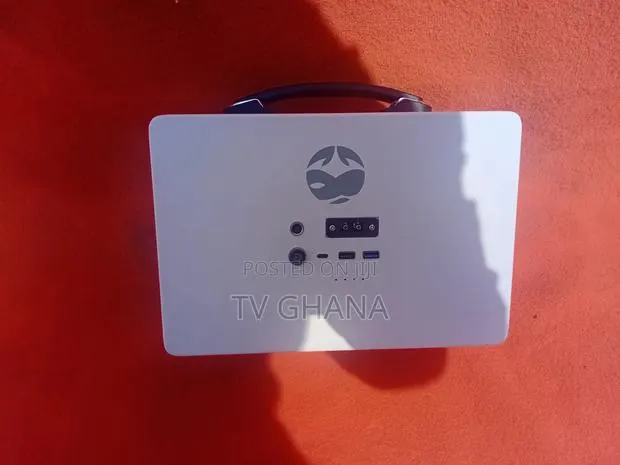 NEO_EARTH 300W Portable Power Station – Modern Backup Power Solution · Photo 1
