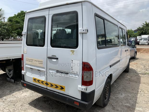 Mercedes-Benz Sprinter 2005 White · Photo 1