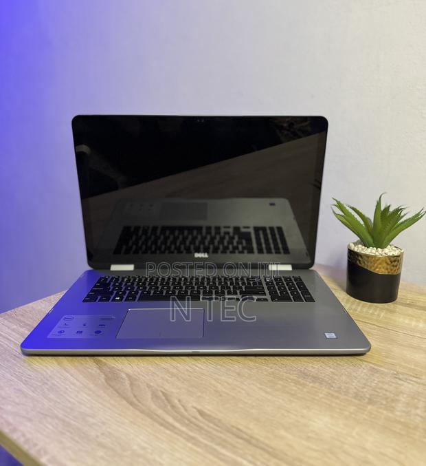 Laptop Dell Inspiron 17 7779 16GB Intel Core I5 HDD+SSD 256GB · Photo 2