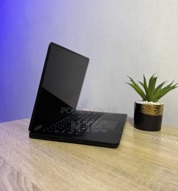 Laptop Dell Latitude 14 E7470 8GB Intel Core I5 SSD 256GB · Photo 1