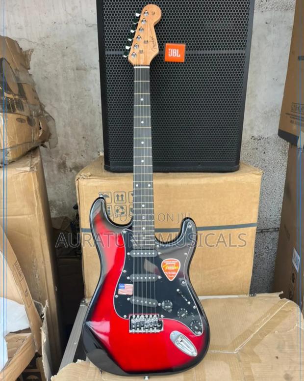 Fender Lead Guitar · Photo 1