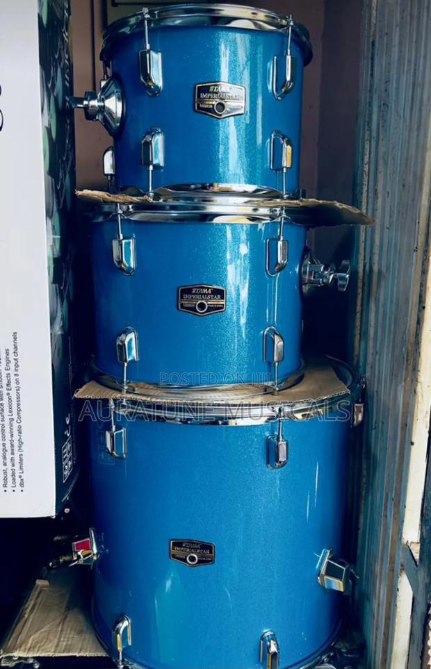 Tama Imperial Star 5-Piece Drumset With Cymbals · Photo 1