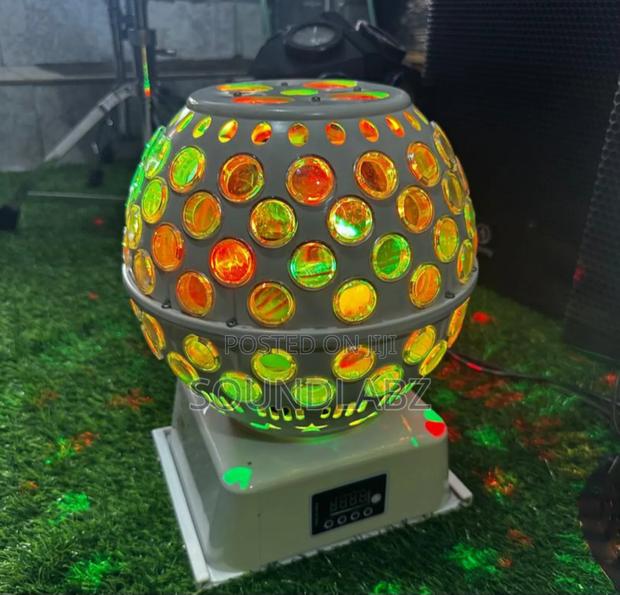 Crystal Magic Ball Led Party Light · Photo 1