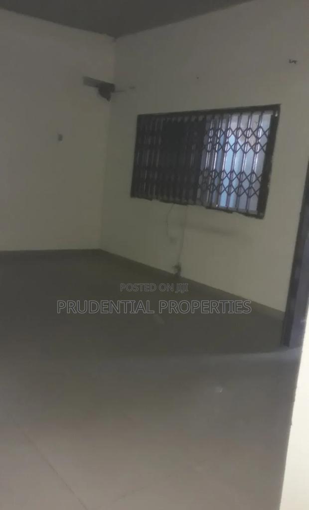 17bdrm Block of Flats in North Kaneshie for sale · Photo 4