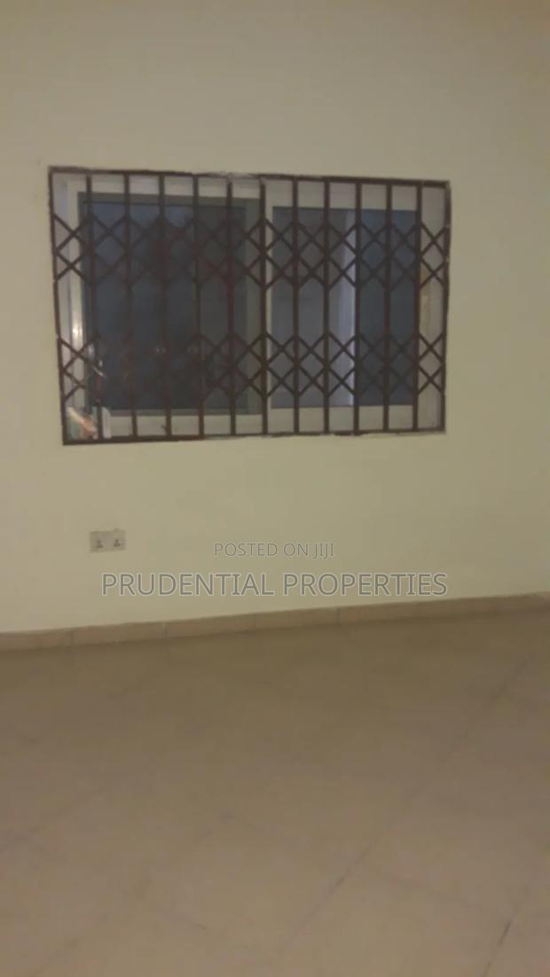 17bdrm Block of Flats in North Kaneshie for sale · Photo 8