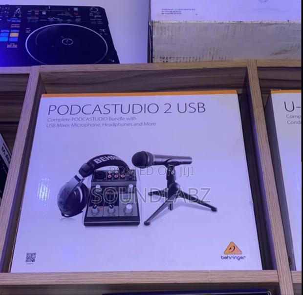 Behringer Podcastudio 2 Usb Complete Podcasting Bundle · Photo 2