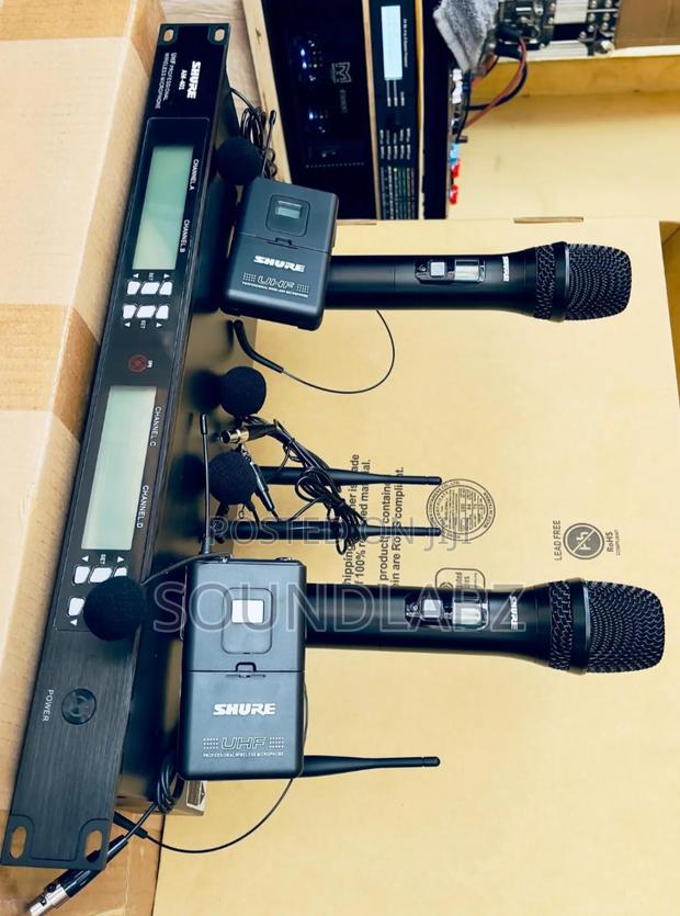 Shure Am-401 2hand and 2lapel Microphone · Photo 1