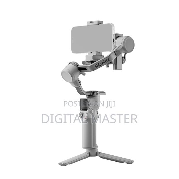 Dji Rs 4 Mini Handheld Gimbal Stabilizer · Photo 4