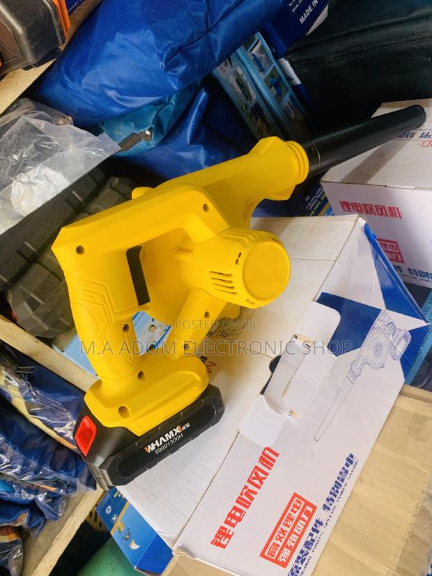 Air Blower With Battery · Photo 2