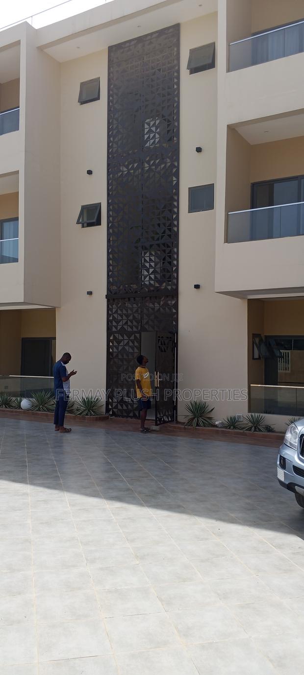 Furnished 1bdrm Apartment in Accra Homes for sale · Photo 2