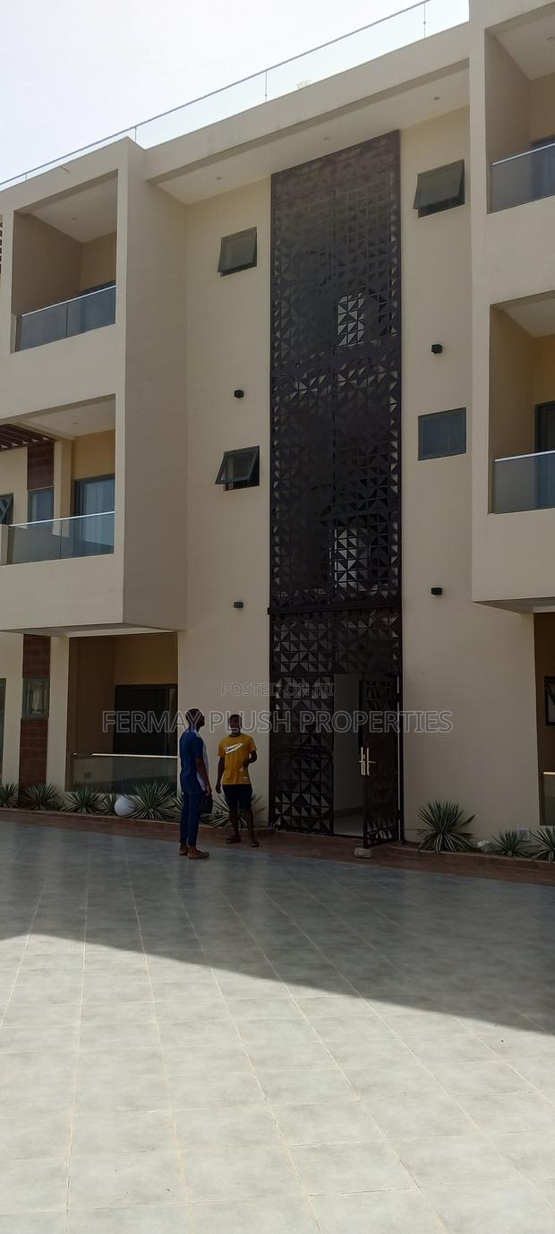 Furnished 1bdrm Apartment in Accra Homes for sale · Photo 5