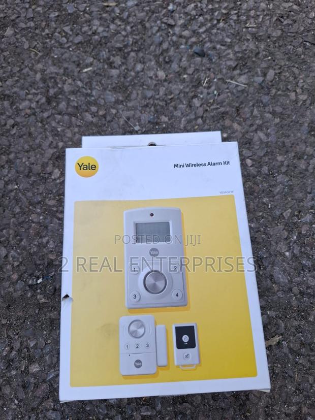 Yale Mini Wireless Alarm Kit · Photo 1
