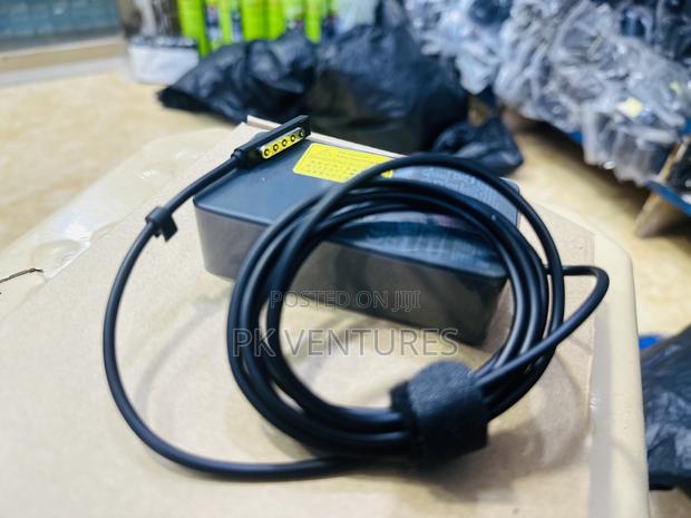 Microsoft Surface Charger · Photo 1